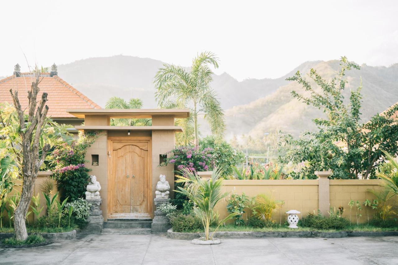 Damar Sanjaya Uttama Villa Amed  Exterior photo