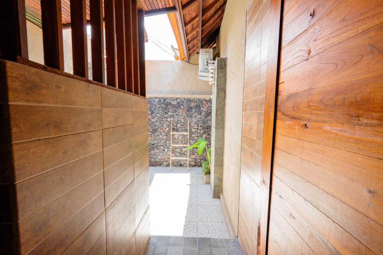 Damar Sanjaya Uttama Villa Amed  Exterior photo